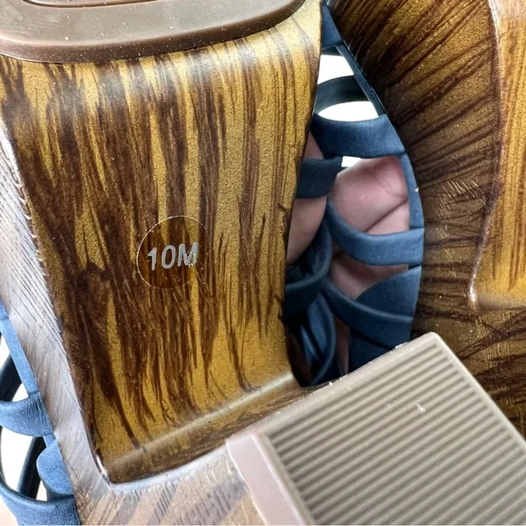 G by Guess Seany Platform Strappy Sandals Washed Denim 10 - Picture 15 of 16